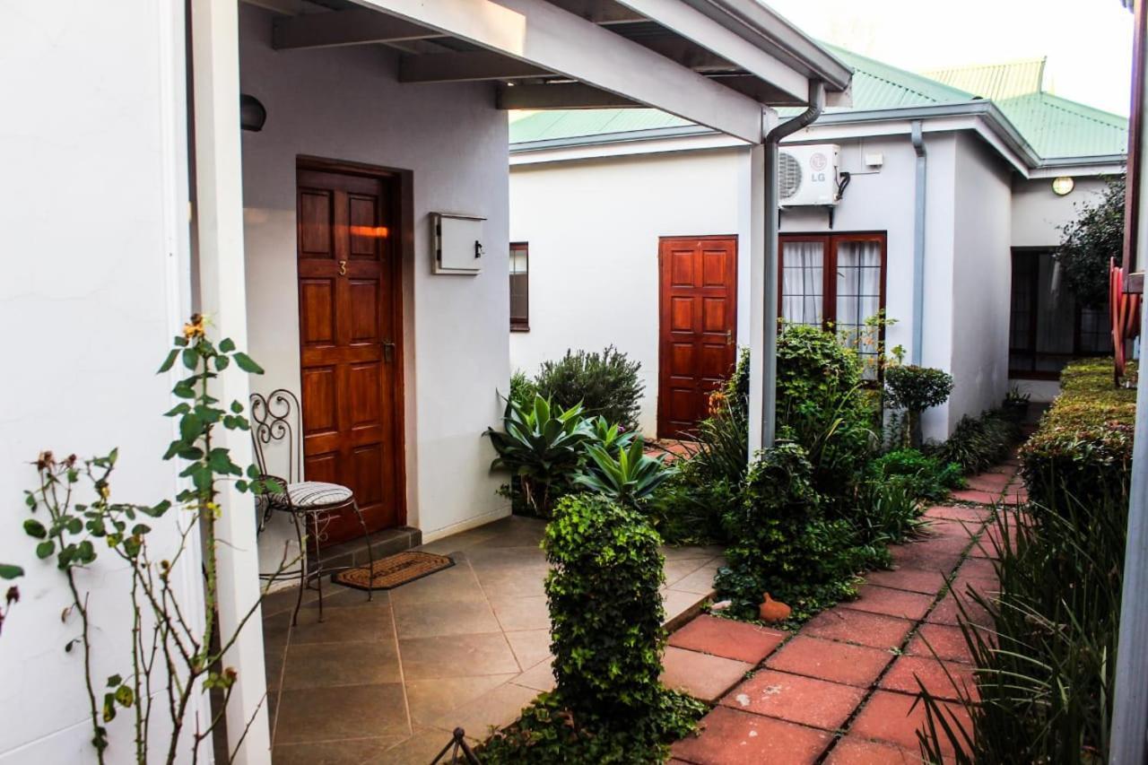 Villa Jana Guesthouse Pretoria-Noord Eksteriør bilde